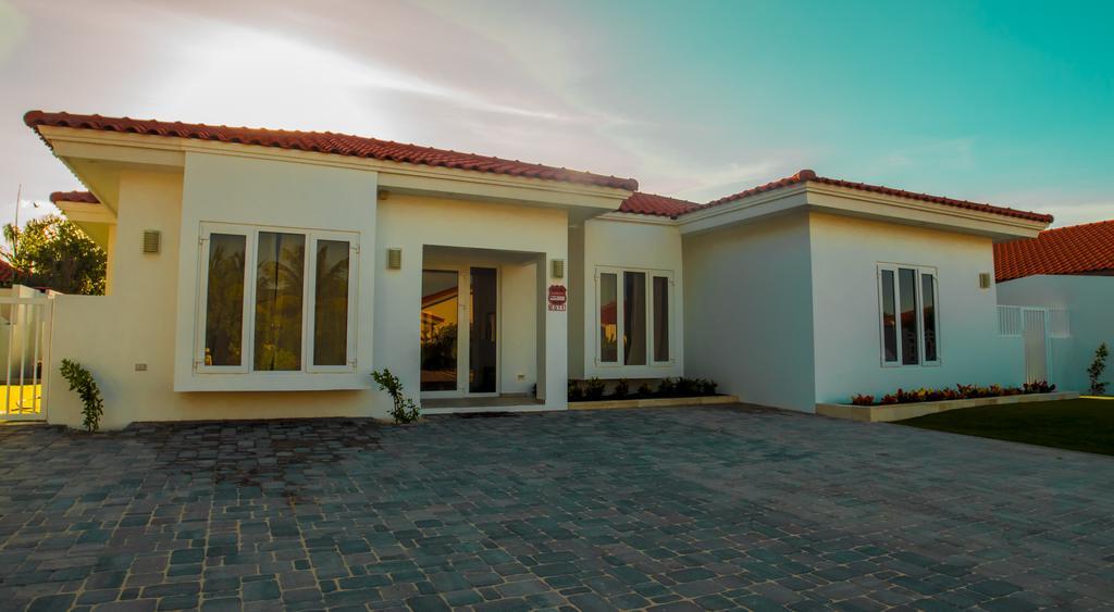 Villa Noah Палм Бийч Екстериор снимка
